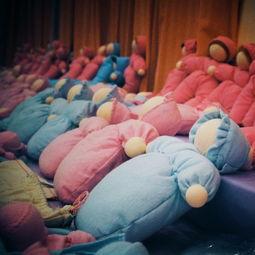 成人娃娃喷涂视频,精湛技艺打造逼真人偶