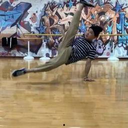 草莓创意画成人舞蹈视频,成人舞蹈视频的草莓魅力演绎