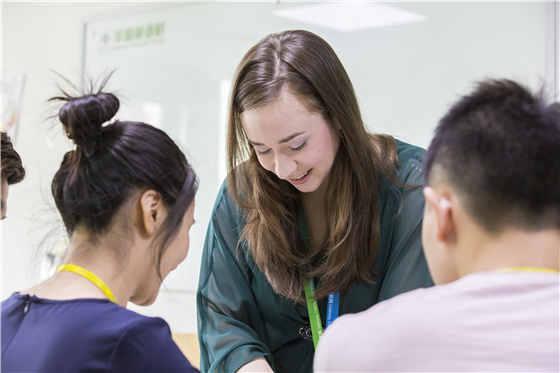 怎么学好成人英语视频,高效学习成人英语的秘诀解析