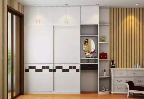 带滑轮成人衣柜视频,带滑轮成人衣柜使用体验分享